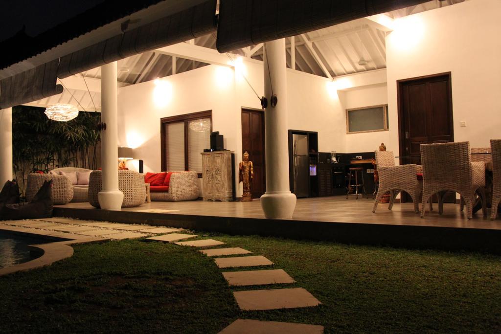 Villa Camelia Seminyak  Luaran gambar
