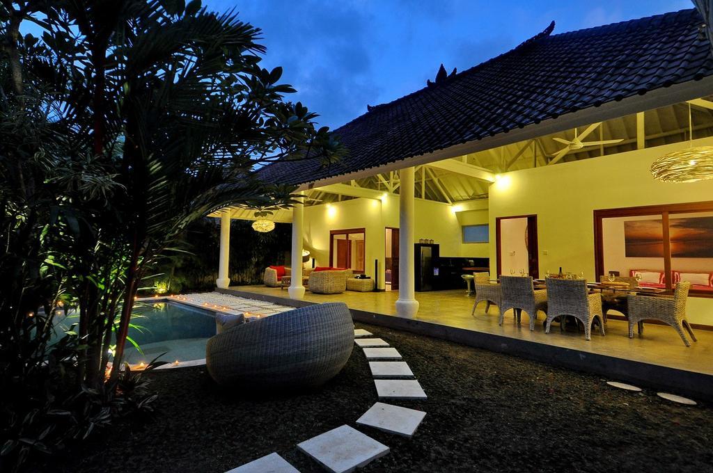 Villa Camelia Seminyak  Luaran gambar