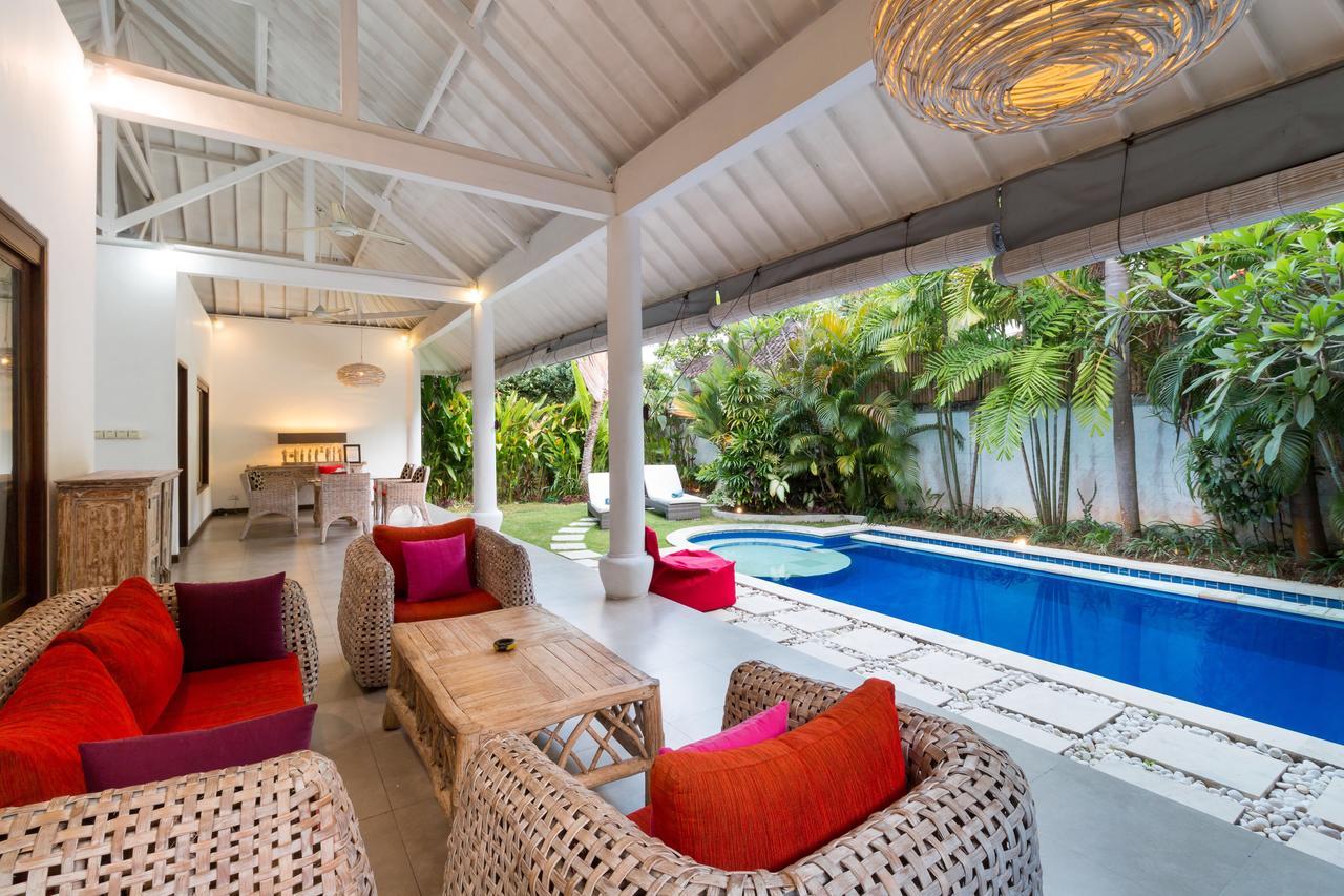 Villa Camelia Seminyak  Luaran gambar